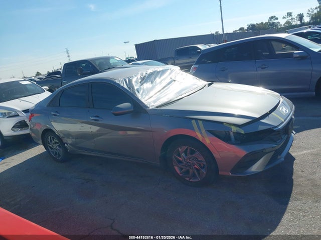Hyundai ELANTRA SEL 2024 KMHLM4DG9RU777469 Image 14