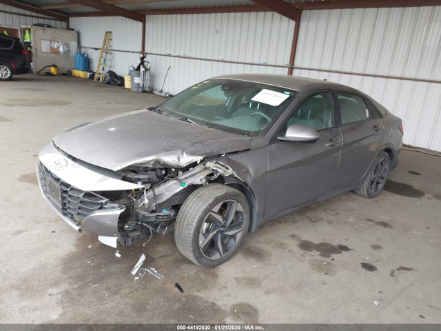 KMHLS4AG5PU410978 Hyundai ELANTRA SEL