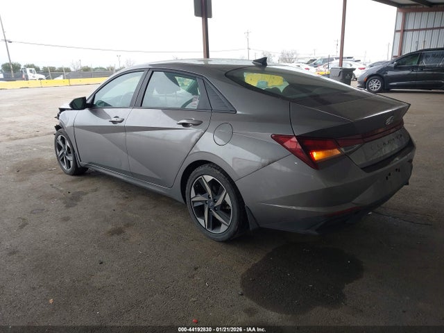 KMHLS4AG5PU410978 Hyundai ELANTRA SEL