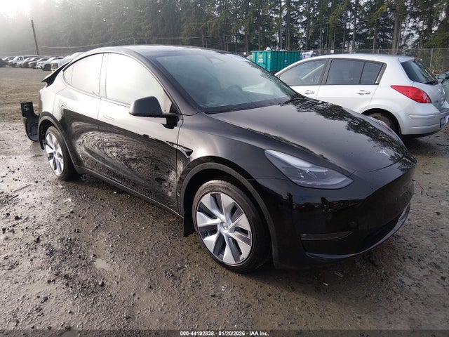 2023 TESLA MODEL Y 7SAYGAEEXPF850290 Photo 0