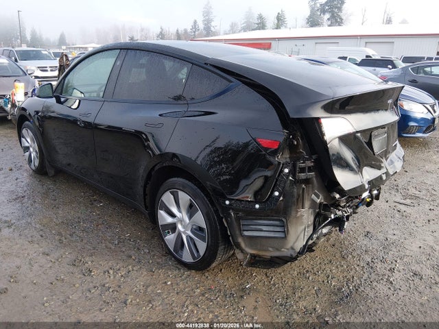 2023 TESLA MODEL Y 7SAYGAEEXPF850290 Photo 2