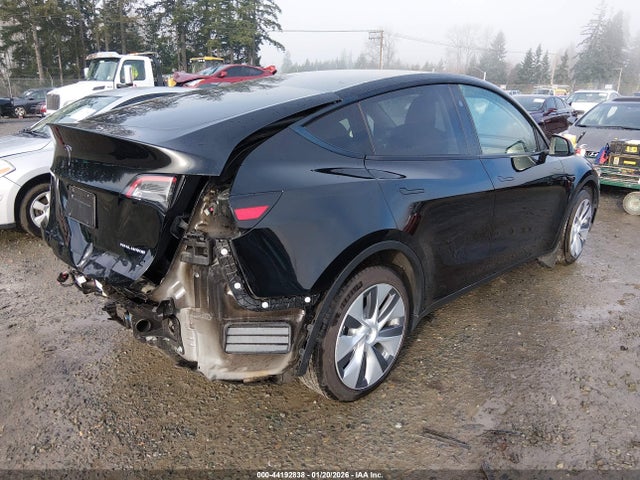 2023 TESLA MODEL Y 7SAYGAEEXPF850290 Photo 3