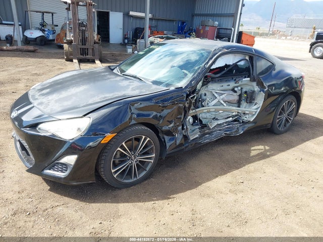 Scion Fr-s Release Series 2015 JF1ZNAA13F8708605 Image 2