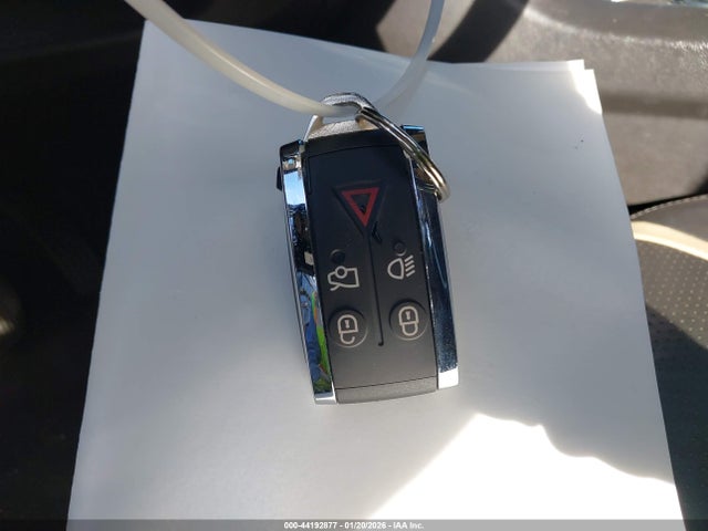 2012 JAGUAR XF SAJWA0HB6CLS27114 Photo 10