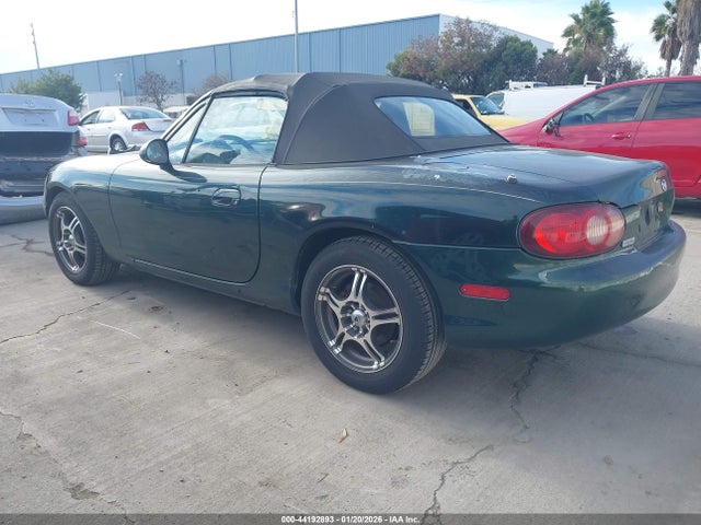 44192893 :رقم المزاد ، JM1NB353610209264 vin ، 2001 Mazda Mx-5 Miata Ls/special Edition مزاد بيع