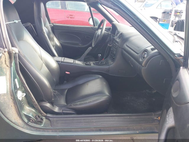 44192893 :رقم المزاد ، JM1NB353610209264 vin ، 2001 Mazda Mx-5 Miata Ls/special Edition مزاد بيع