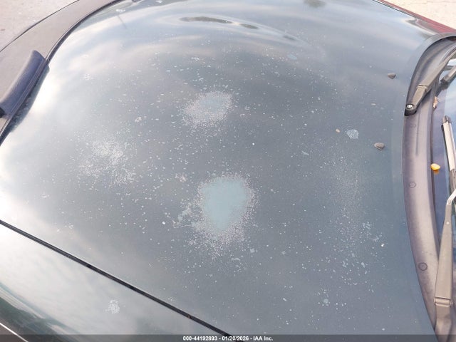 44192893 :رقم المزاد ، JM1NB353610209264 vin ، 2001 Mazda Mx-5 Miata Ls/special Edition مزاد بيع