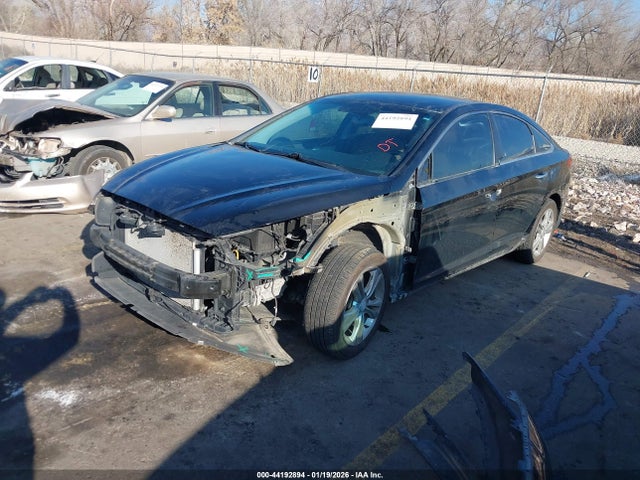 Hyundai SONATA SEL 2019 5NPE34AF5KH821530 Image 2