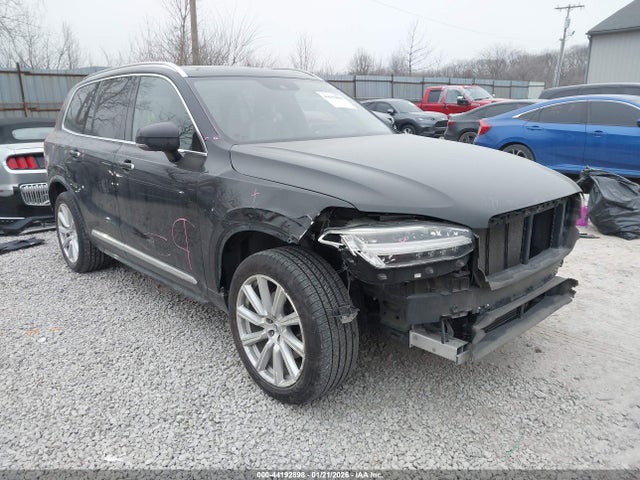2016 VOLVO XC90 YV4A22PLXG1041800