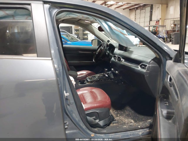 44192961 :رقم المزاد ، JM3KFACY2M0330914 vin ، 2021 Mazda Cx-5 Carbon Edition Turbo مزاد بيع