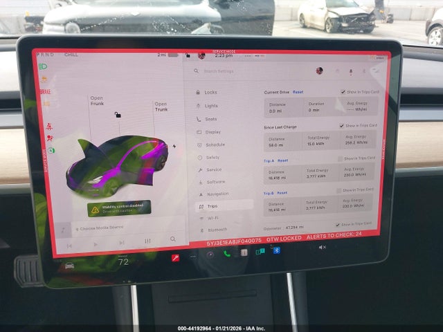 Tesla Model 3 Long Range/mid Range 2018 5YJ3E1EA8JF040075 Image 19