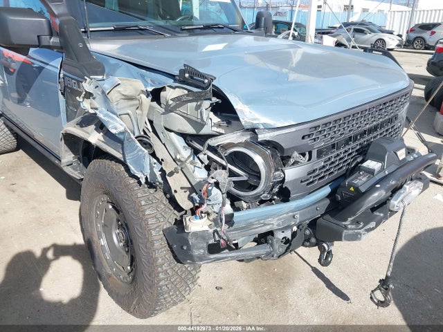 Ford Bronco Everglades 2024 1FMEE4HH4RLA53901 Image 6