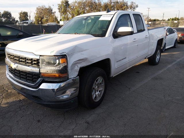 1GCVKREC5JZ124267 Chevrolet Silverado 1500 1lt
