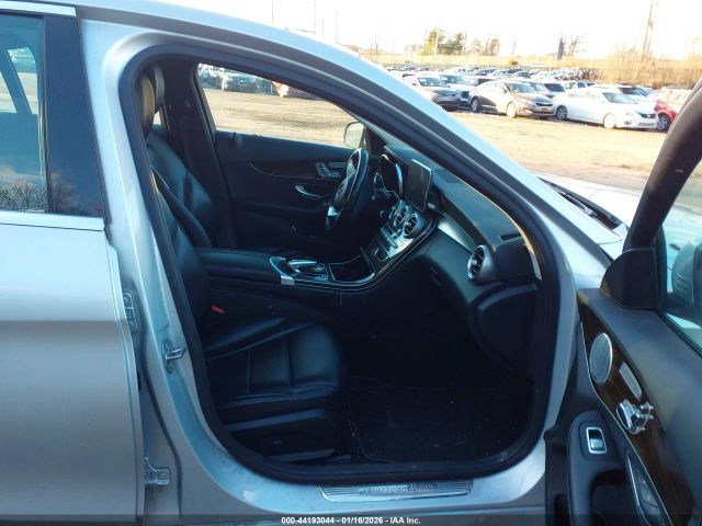 2016 MERCEDES-BENZ C 300 55SWF4KB3GU176758 Photo 4