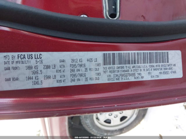 1C4NJPBA5GD764995 Jeep Patriot Sport