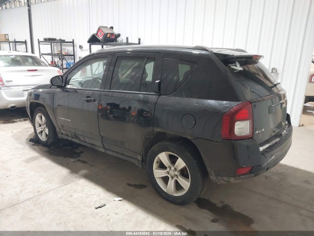 Jeep Compass Sport 2015 1C4NJDBB2FD317014 Image 3