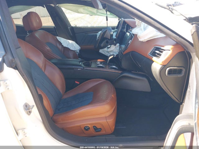 2019 MASERATI GHIBLI ZAM57XSL2K1309902 Photo 4