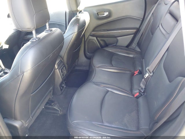 3C4NJDCB7KT766952 Jeep Compass Limited