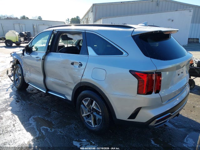 2022 KIA SORENTO HYBRID KNDRH4LG6N5069382 Photo 2