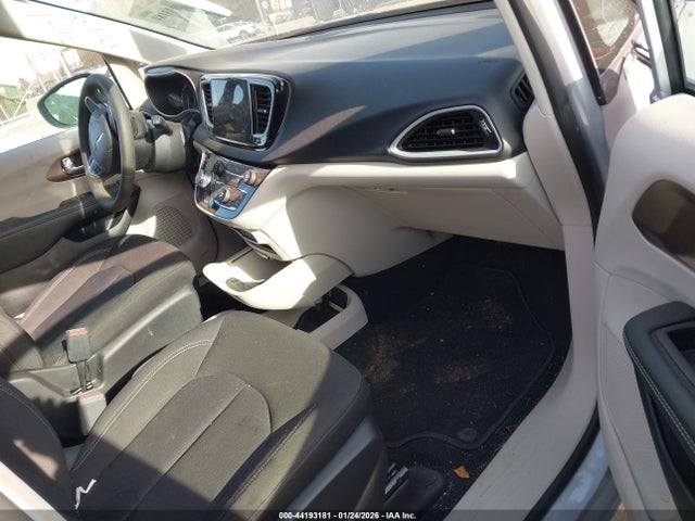 2023 Chrysler Voyager Lx მანქანა იყიდება აუქციონზე, vin: 2C4RC1CG8PR613612, აუქციონის ნომერი: 44193181
