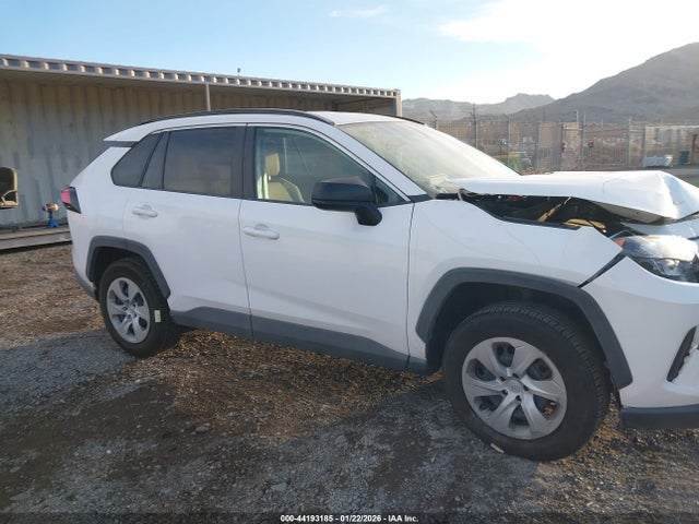 Toyota RAV4 LE 2020 2T3F1RFV9LC080169 Image 13