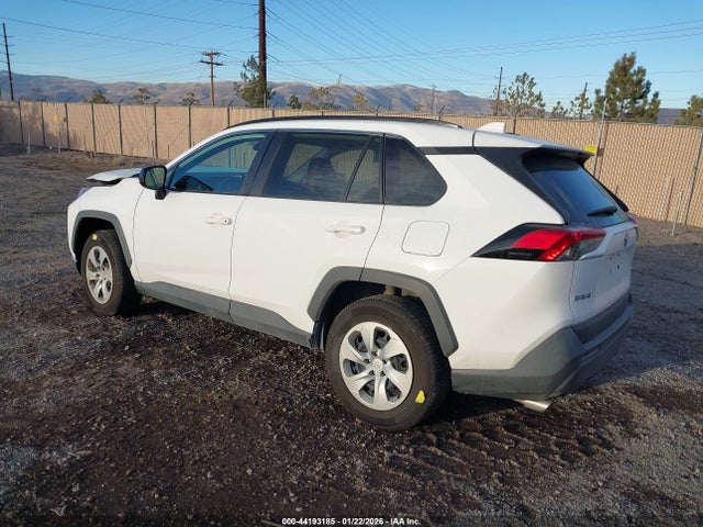 Toyota RAV4 LE 2020 2T3F1RFV9LC080169 Image 3