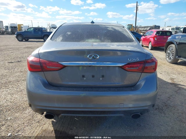 44193191 :رقم المزاد ، JN1EV7AP0JM355551 vin ، 2018 Infiniti Q50 3.0t Sport مزاد بيع