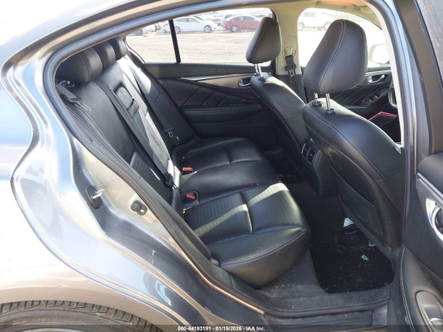 44193191 :رقم المزاد ، JN1EV7AP0JM355551 vin ، 2018 Infiniti Q50 3.0t Sport مزاد بيع