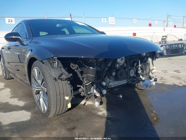 WAU22AFC8HN011012 Audi A7 3.0t Premium Plus