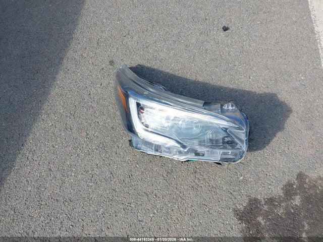 4S3BWAC65L3010183 Subaru Legacy Premium