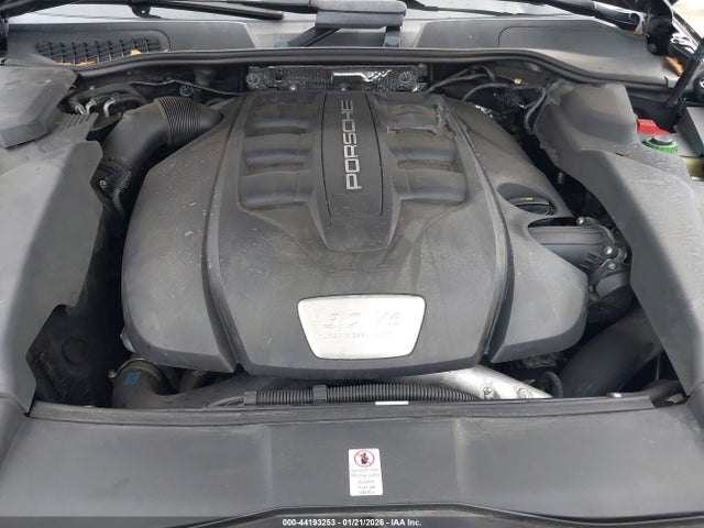 WP1AF2A26ELA82075 Porsche Cayenne Diesel/diesel Platinum Edition