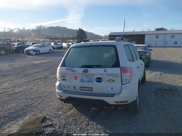 Продаж на аукціоні авто 2011 Subaru Forester 2.5x, vin: JF2SHABC8BH721610, номер лоту: 44193254