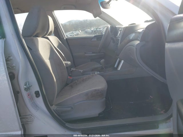 Продаж на аукціоні авто 2011 Subaru Forester 2.5x, vin: JF2SHABC8BH721610, номер лоту: 44193254