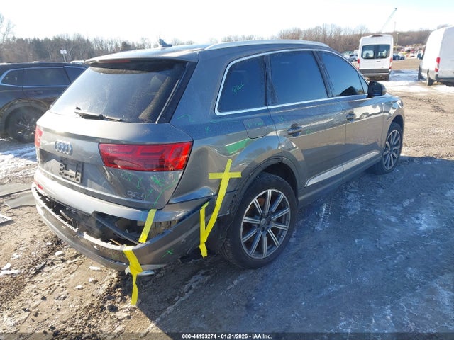 2017 AUDI Q7 WA1LAAF79HD013767 Photo 3