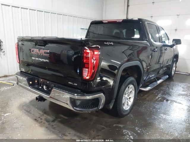 2023 GMC SIERRA 1500 1GTUUBED3PZ157444 Photo 3
