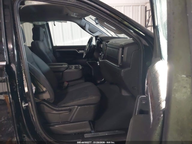 2023 GMC SIERRA 1500 1GTUUBED3PZ157444 Photo 4