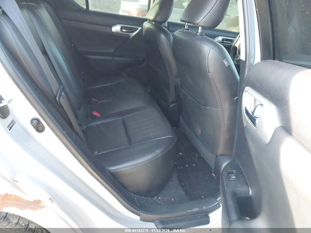 44193278 :رقم المزاد ، JTHKD5BHXC2060534 vin ، 2012 Lexus Ct 200h Premium مزاد بيع