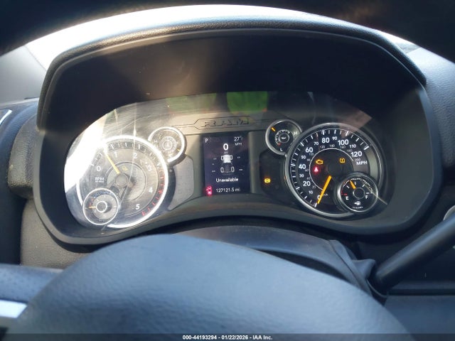 44193294 :رقم المزاد ، 3C6UR5DL8KG605740 vin ، 2019 Ram 2500 Big Horn  4x4 6'4 Box مزاد بيع