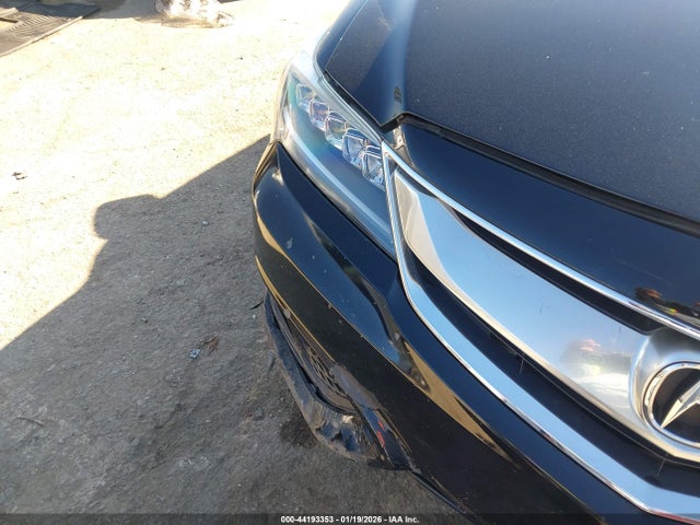 Acura Ilx Premium Package/technology Plus Package 2018 19UDE2F76JA005476 Image 6