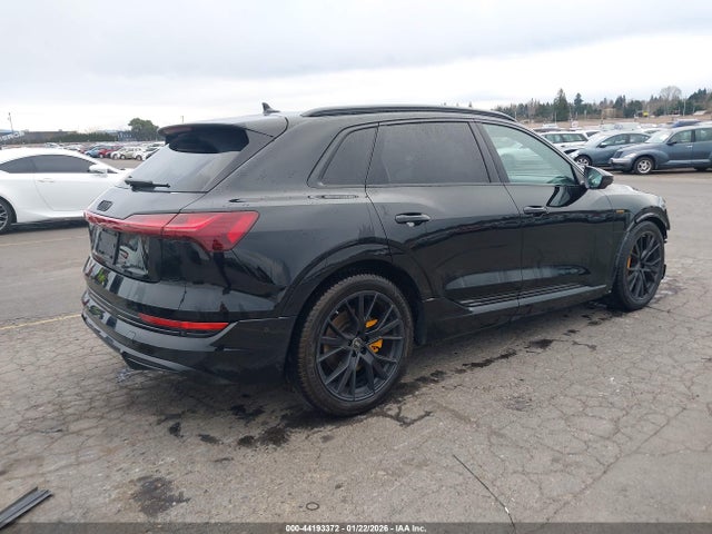 2022 AUDI E-TRON WA1VABGE4NB023528 Photo 3