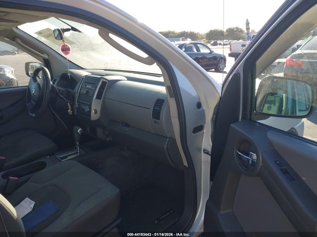 2010 NISSAN XTERRA 5N1AN0NU7AC510987 Photo 4