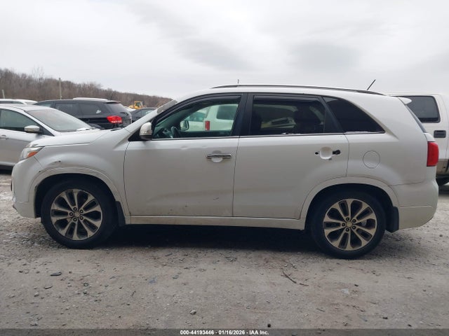 44193446 :رقم المزاد ، 5XYKW4A76FG573174 vin ، 2015 Kia Sorento Sx V6 مزاد بيع