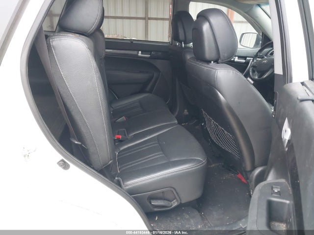 44193446 :رقم المزاد ، 5XYKW4A76FG573174 vin ، 2015 Kia Sorento Sx V6 مزاد بيع