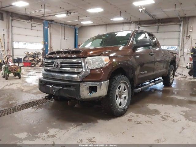 2016 TOYOTA TUNDRA 5TFUY5F11GX529448 Photo 1