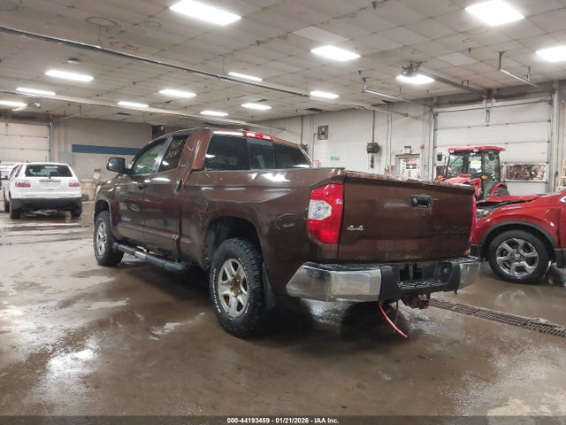 2016 TOYOTA TUNDRA 5TFUY5F11GX529448 Photo 2