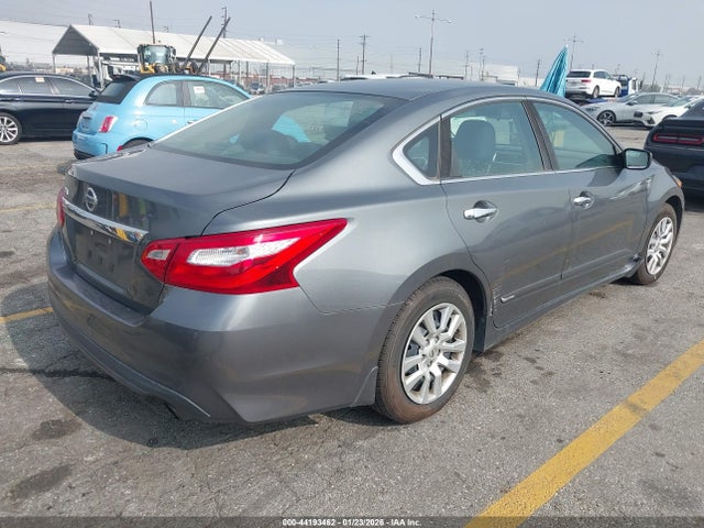 1N4AL3AP7HN306996 Nissan Altima 2.5 S