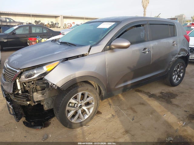 KNDPB3AC9G7839066 KIA Sportage Lx