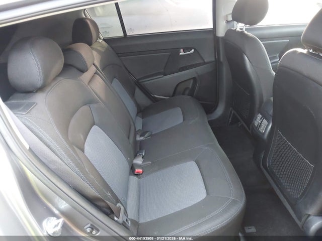 KNDPB3AC9G7839066 KIA Sportage Lx
