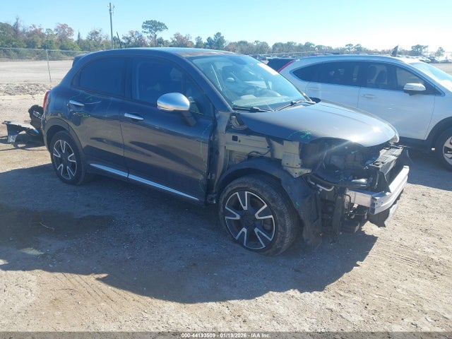 2018 FIAT 500X ZFBCFXAB1JP676523 Photo 0