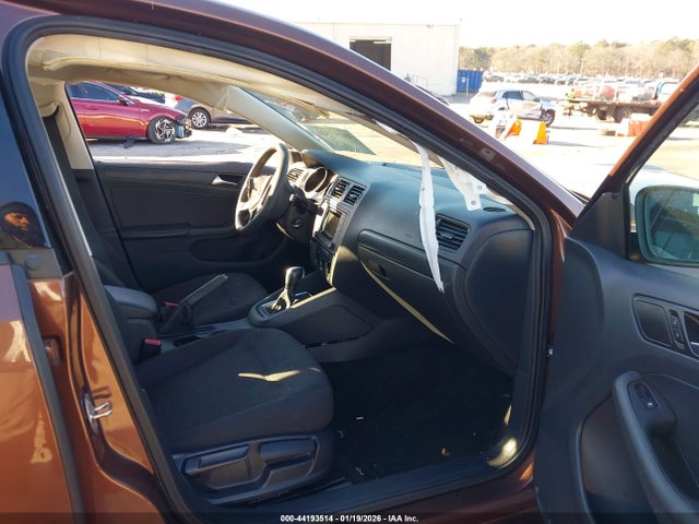 44193514 :رقم المزاد ، 3VW267AJ8GM407074 vin ، 2016 Volkswagen Jetta 1.4t S مزاد بيع